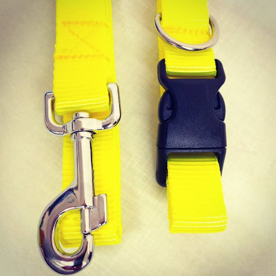 HIGH VIZ BRIGHT YELLOW DOG COLLAR AND LEAD HANDMADE IN SCOTLAND YELLOW DOG LEASH